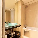 Exclusive Chiado Deluxe, Elegant & Spacious 3 Br *