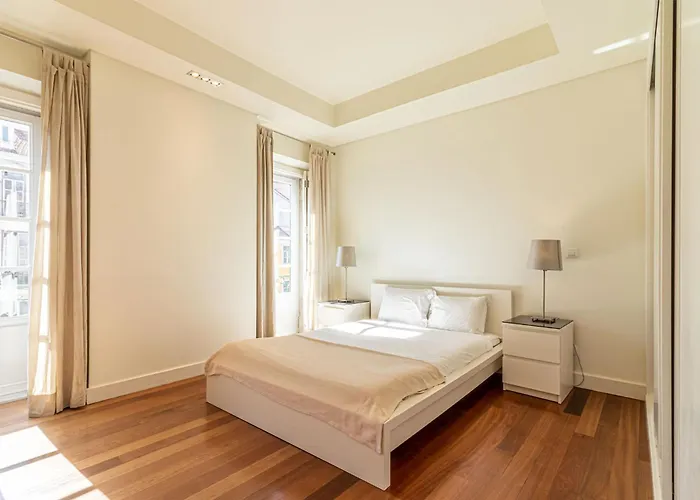 Lejlighed Exclusive Chiado Deluxe, Elegant & Spacious 3 Br *