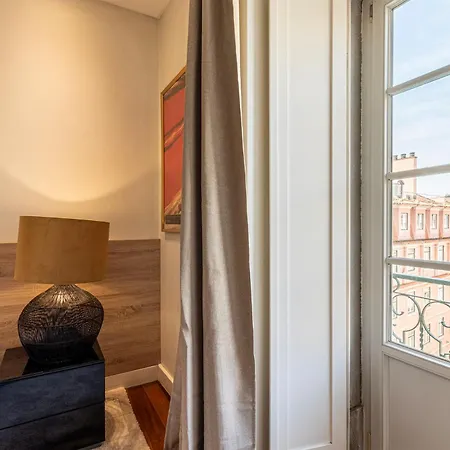 Apartman Exclusive Chiado Deluxe, Elegant & Spacious 3 Br